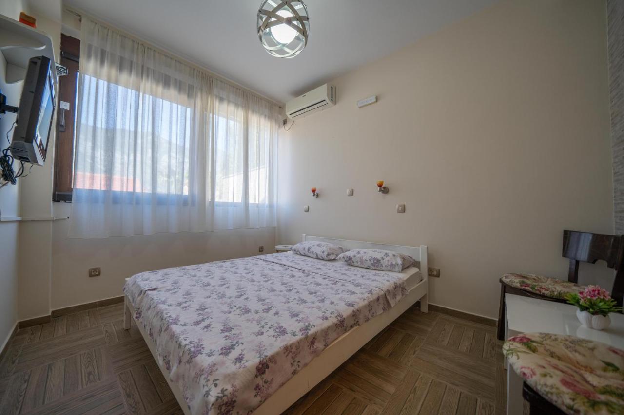 Apartments Milunovic Kotor Ngoại thất bức ảnh