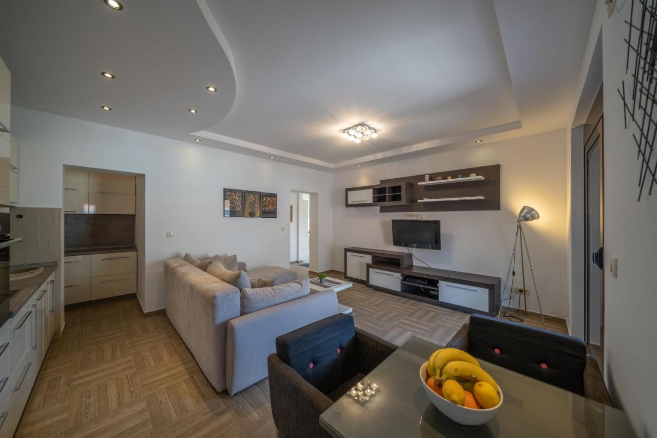Apartments Milunovic Kotor Ngoại thất bức ảnh