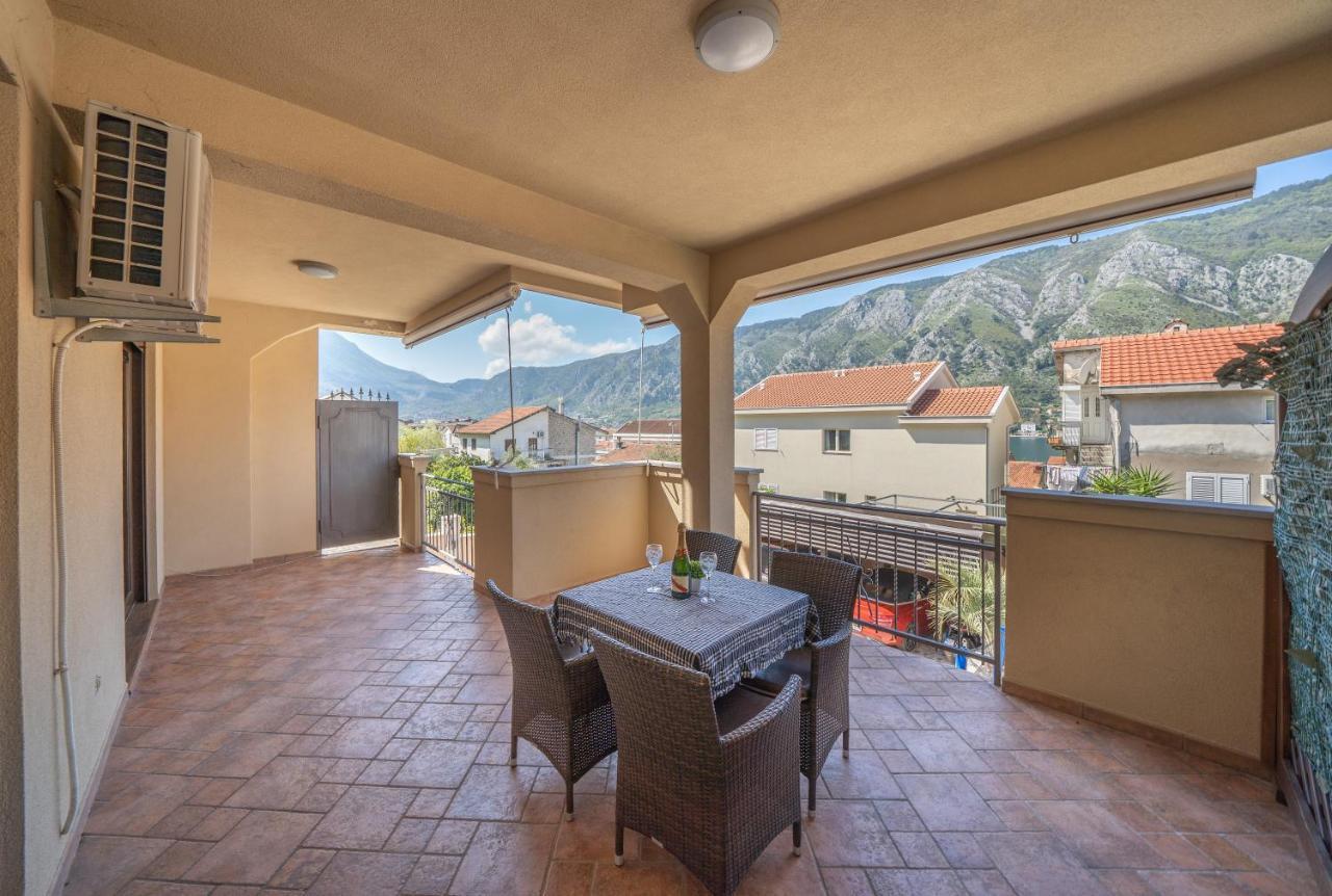Apartments Milunovic Kotor Ngoại thất bức ảnh
