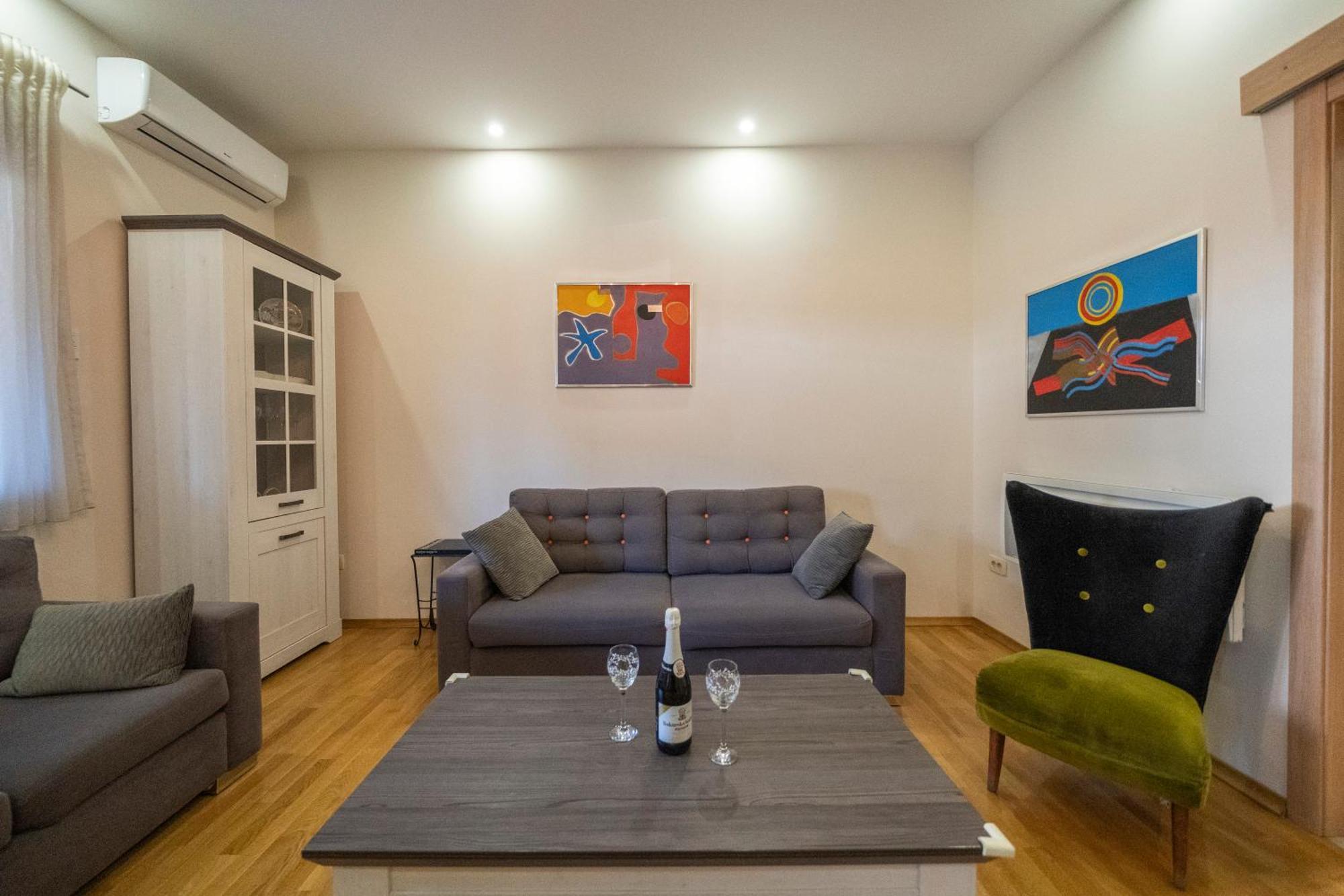Apartments Milunovic Kotor Ngoại thất bức ảnh
