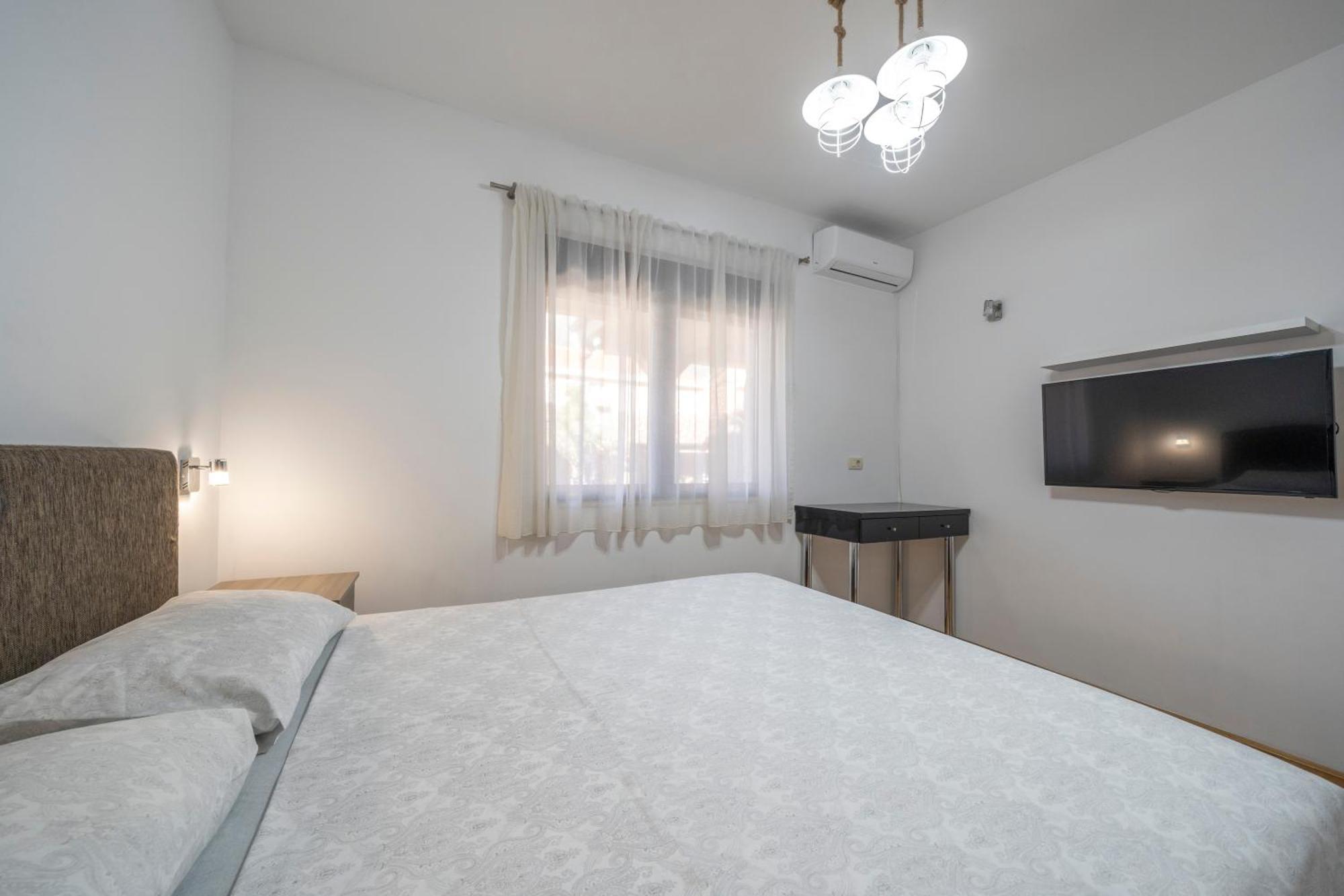 Apartments Milunovic Kotor Ngoại thất bức ảnh